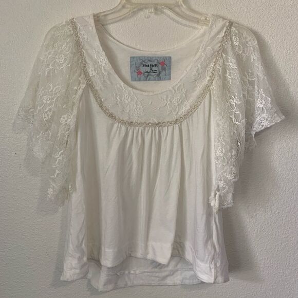 Free People Floral Lace Flutter Sleeve Blouse Top - Picture 1 of 8
